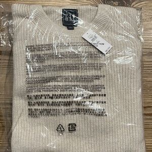 Men’s Tall Large Shaker Crewneck Sweater.